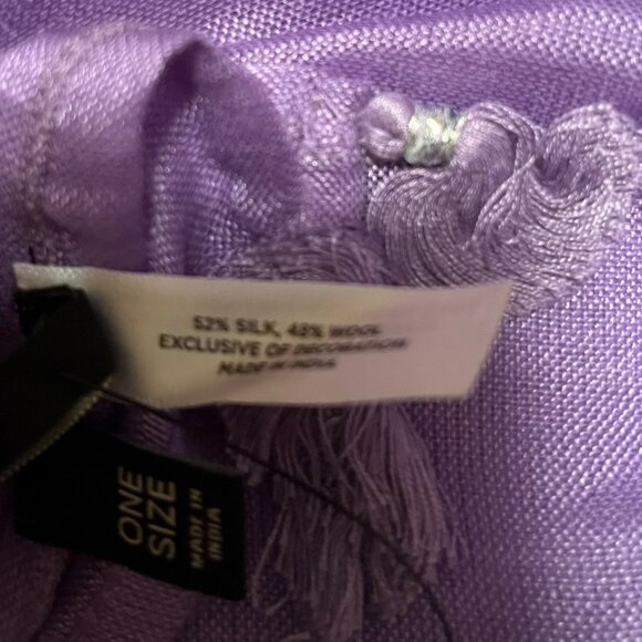 Talbots NWT Silk & Wool Blend Wisteria Wrap - Picture 5 of 7